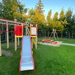 Magma Z Basenem Morska Klifowa - Blisko Hossoland *
