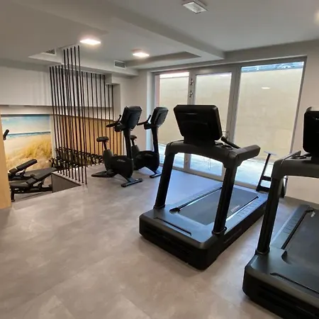 Magma Z Basenem Morska Klifowa - Blisko Hossoland Appartement Rewal